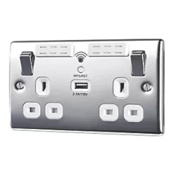 British General Nexus Metal 13A 2-Gang SP Switched Wi-Fi Extender Socket + 2.1A 1-Outlet Type A USB Charger Polished Chrome with White Inserts