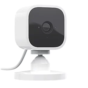 Blink Mini Mains-Powered White Wireless 1080p Indoor Square Smart Camera 3 Blink Mini Mains-Powered White Wireless 1080p Indoor Square Smart Camera